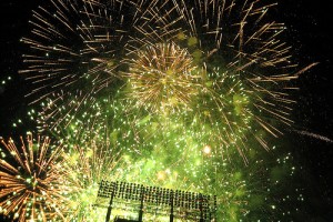 Memorial Day Fireworks. Photo: _e.t, used under Creative Commons License (By 2.0)