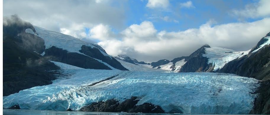 United: Chicago – Anchorage, Alaska (and vice versa). $320. Roundtrip, including all Taxes