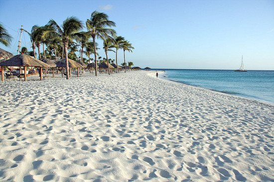 Eagle Beach, Aruba - Photo: Göran Ingman via Flickr, used under Creative Commons License (By 2.0)