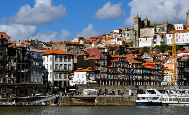 Iberia: Dallas – Porto, Portugal. $532 (Basic Economy) /
$682 (Regular Economy). Roundtrip, including all Taxes