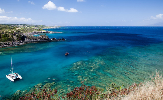 American: Los Angeles – Maui, Hawaii (and vice versa). $195. Roundtrip, including all Taxes