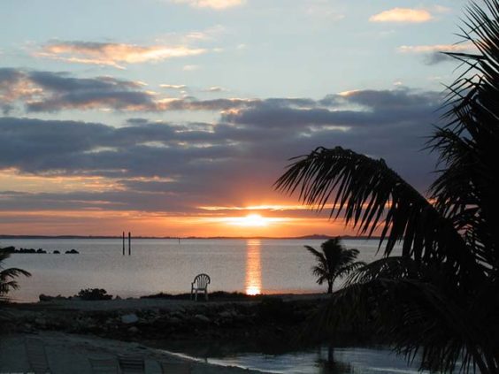 American: Los Angeles – Marsh Harbour, Bahamas. $271 (Basic Economy) / $301 (Regular Economy). Roundtrip, including all Taxes